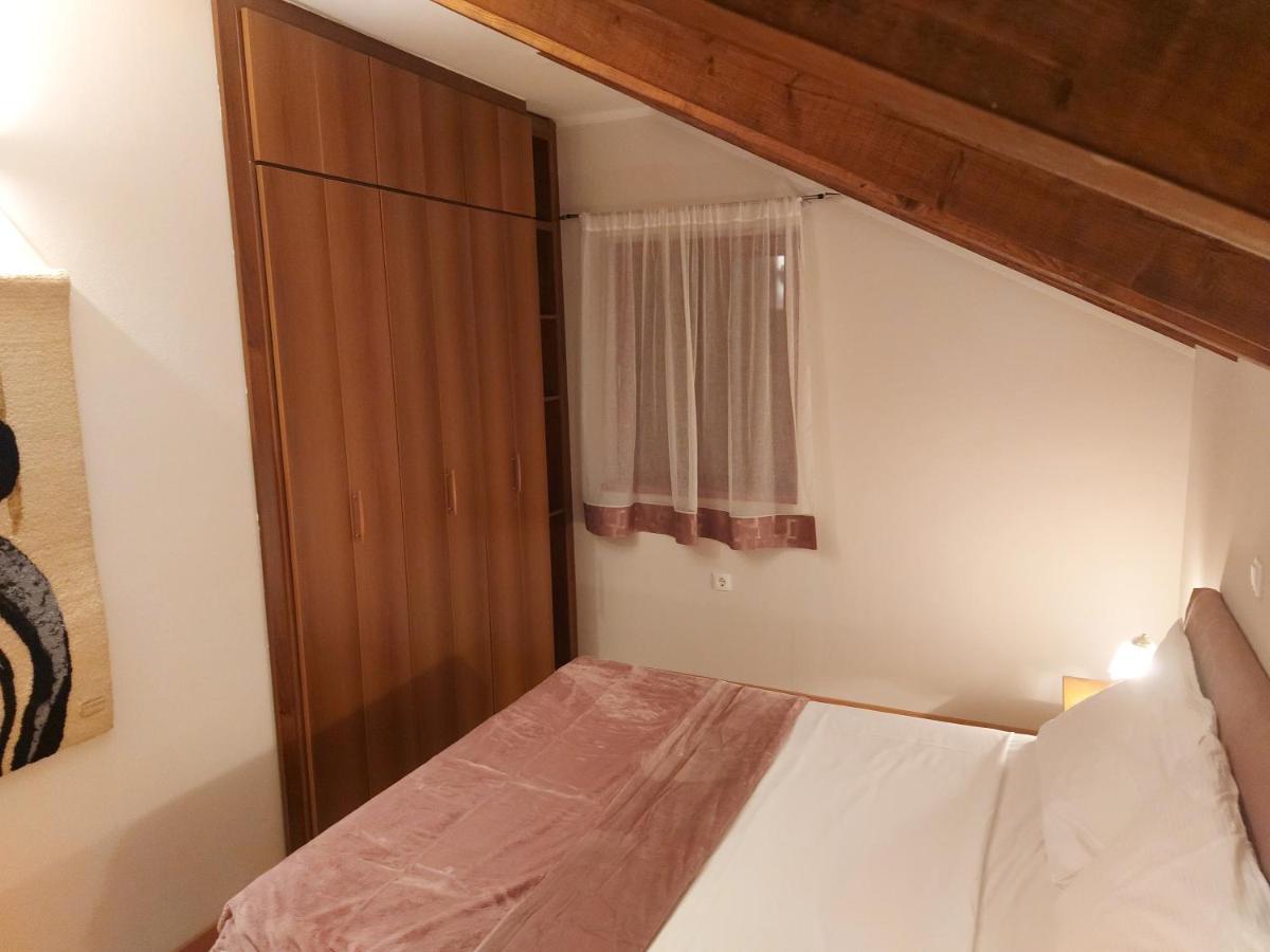 Apartments Villa Aurora Ražanac Eksteriør billede