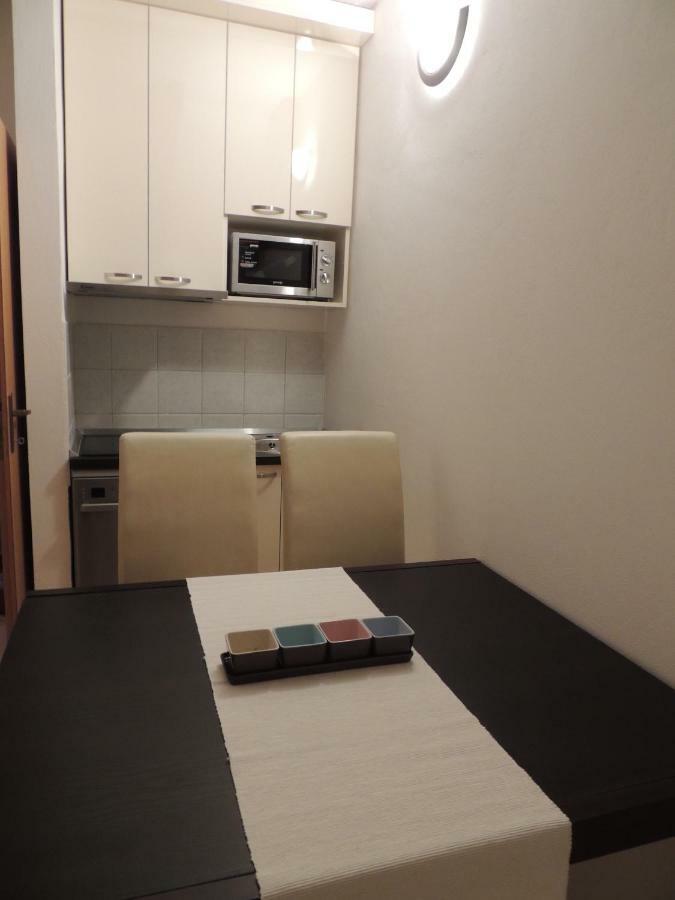 Apartments Villa Aurora Ražanac Eksteriør billede