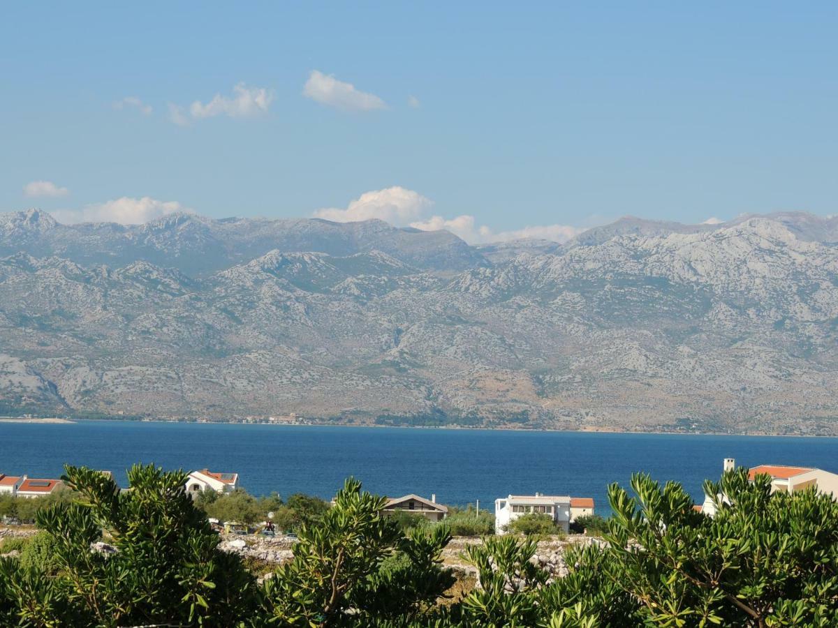 Apartments Villa Aurora Ražanac Eksteriør billede
